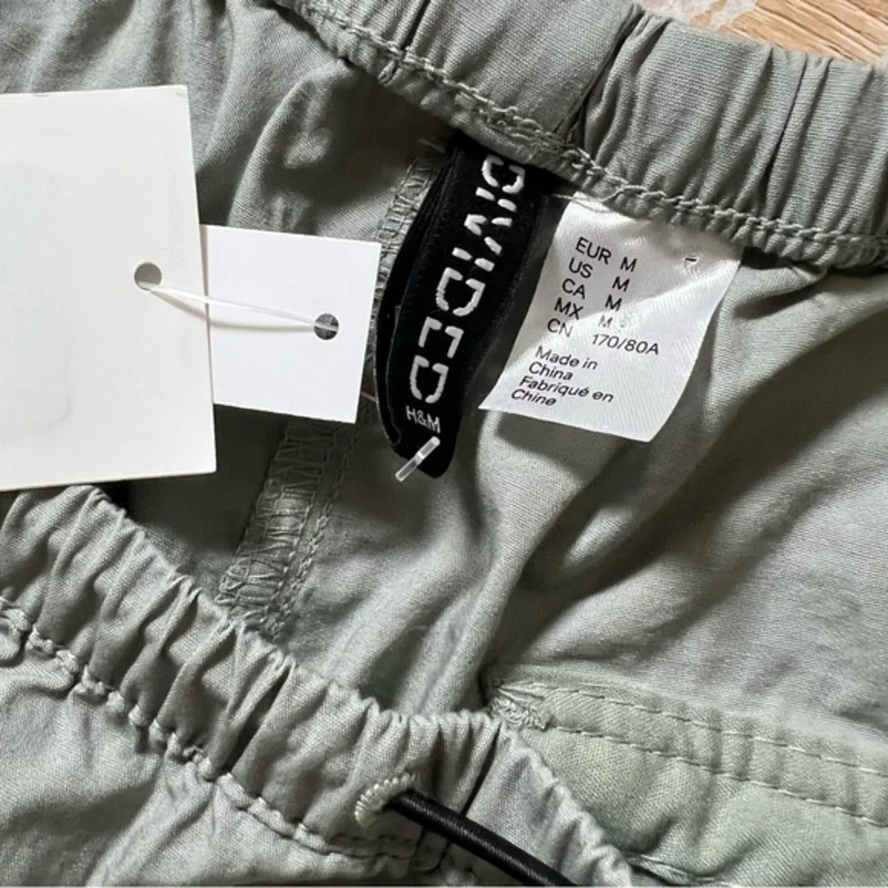 Divided H&M 90’s Y2K Parachute Pants Green Wide Leg Drawstring M - Picture 9 of 12